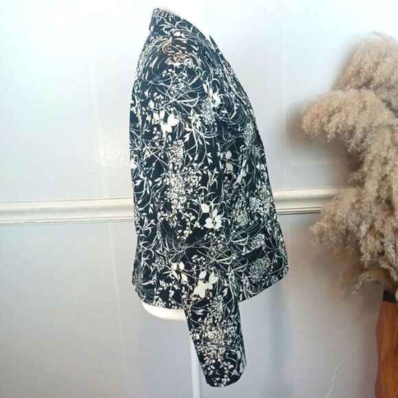 Villager Liz Claiborne Co. Black & White floral jacket/ blazer sz 12 Whimsigoth - Picture 8 of 10